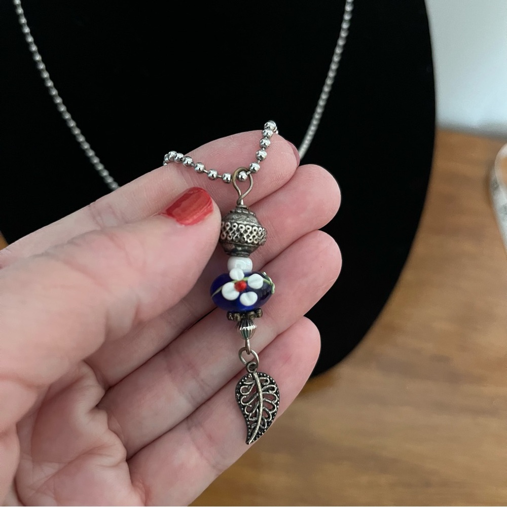 Handmade bead pendant necklace